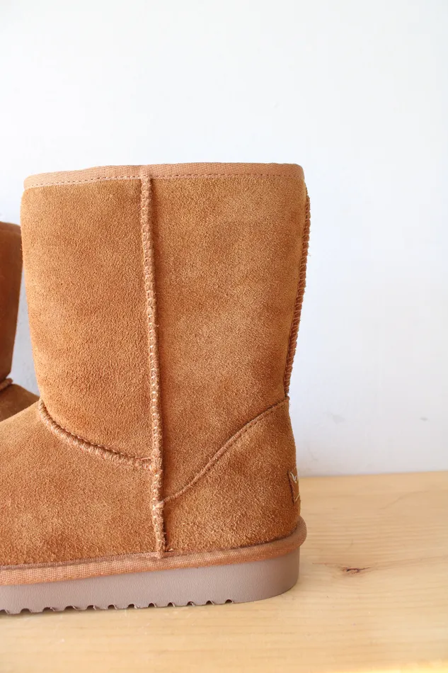 Earrings UGG UGG Koolaburra Chestnut Short Boots Size 7