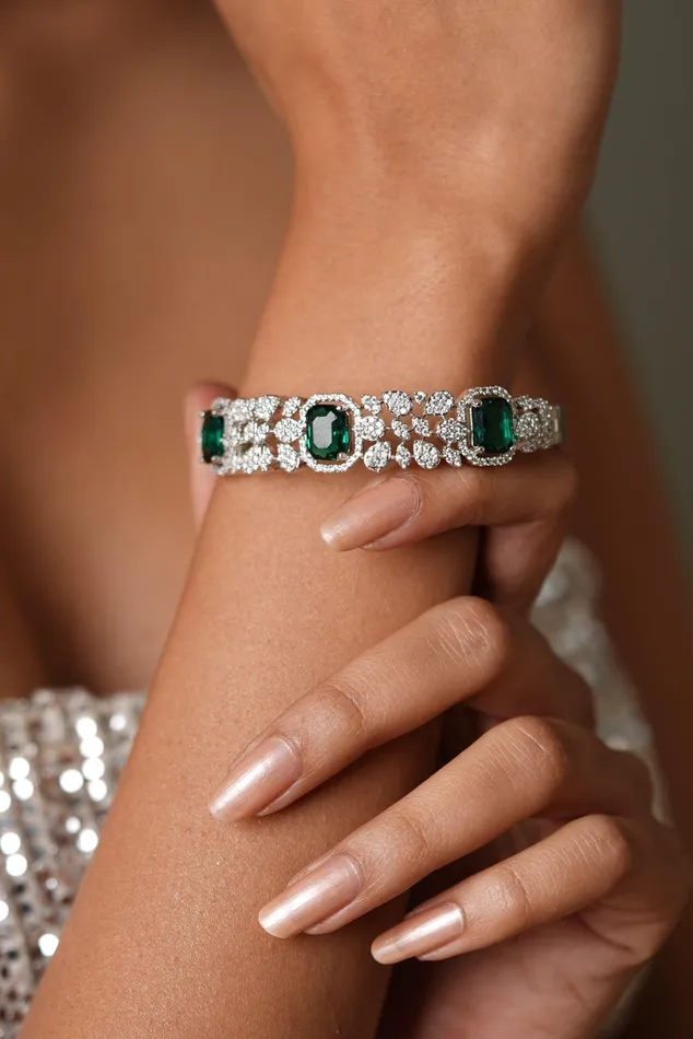 Bracelets Attrangi Stacy Diamond Bracelet With Coloured Stone