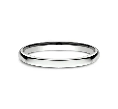 Comfort Fit Gold Wedding Band Benchmark Rings