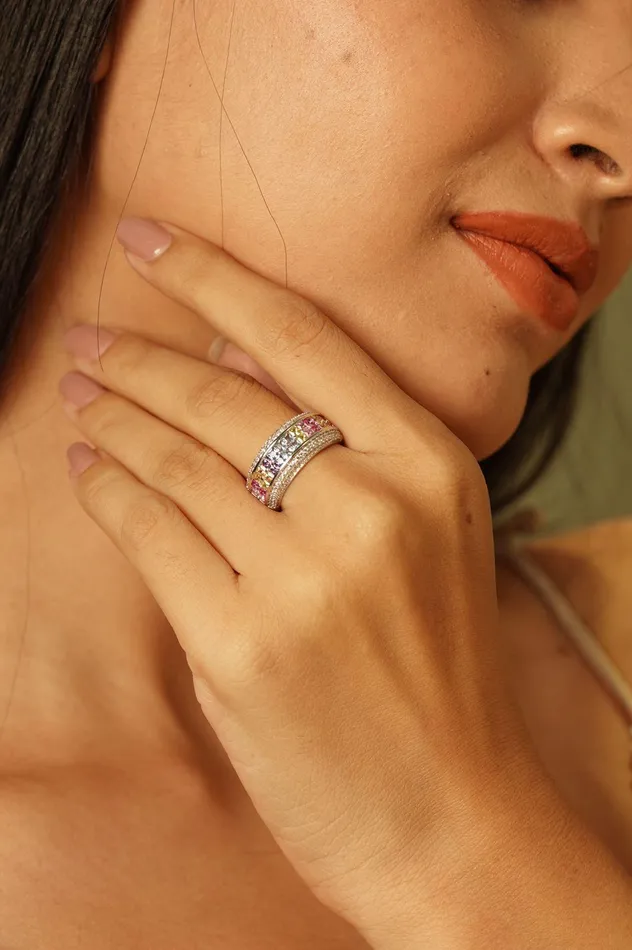 Rings Attrangi Classic Subtle Rainbow Ring Rings Attrangi Classic Subtle Rainbow Ring