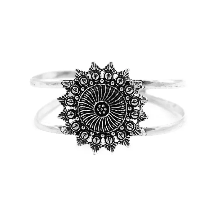 Teejh Bracelets Teejh Madhuparna Stacked Bracelet Set