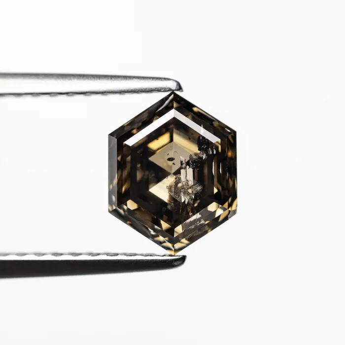 153ct 770x606x424mm Hexagon Step Cut 2385107 Misfit Diamonds Rings