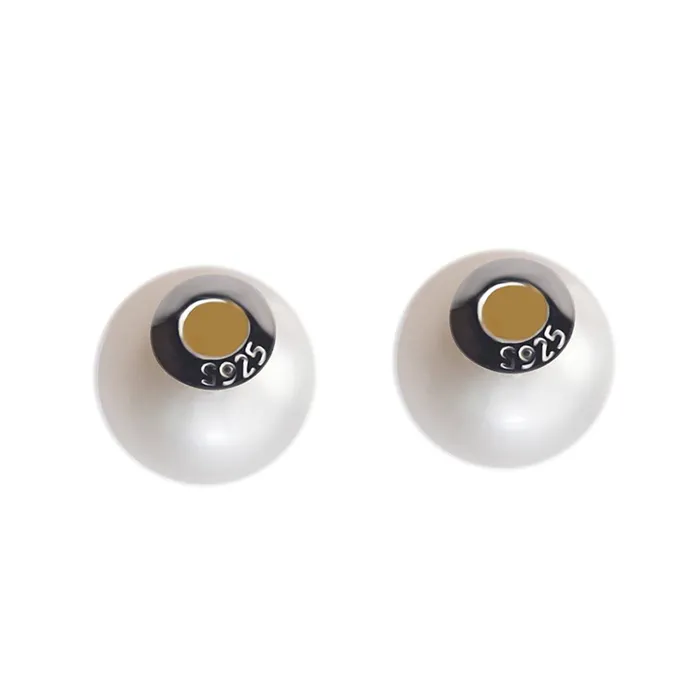 Earrings Elegant Pearl Earrings WE00516 Pearly Lustre