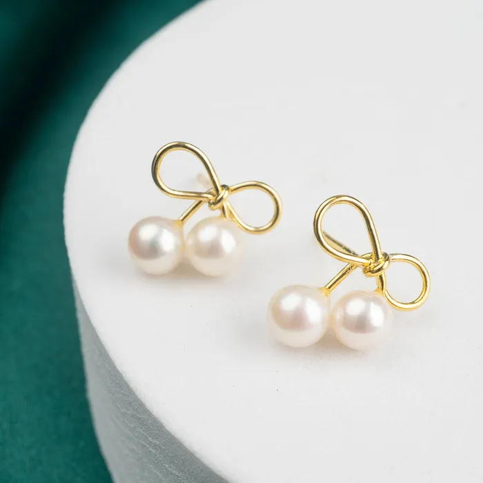 Earrings Pearly Lustre Wonderland Freshwater Pearl Earrings WE00161