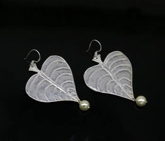 Earrings TRIBAL ORNAMENTS 925 sterling silver handmade peepal tree leaf earring with pretty hanging pearl excellent customized hoops earring summer collection ear490