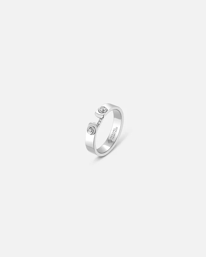 Mood Rings Business Meeting Mood Ring in White Gold