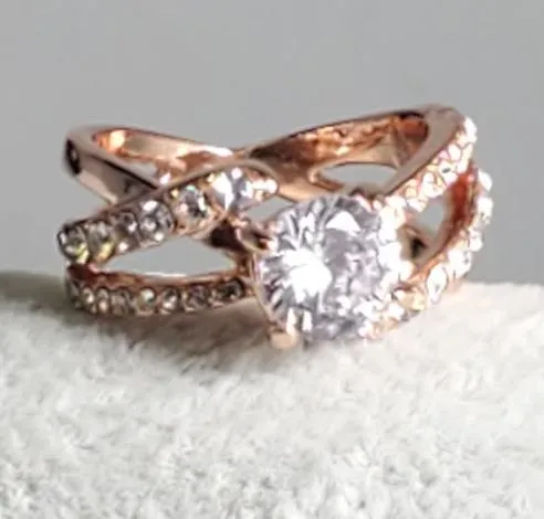 Rings POLLY R613 Rose Gold Rhinestone Ring
