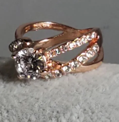 Rings POLLY R613 Rose Gold Rhinestone Ring