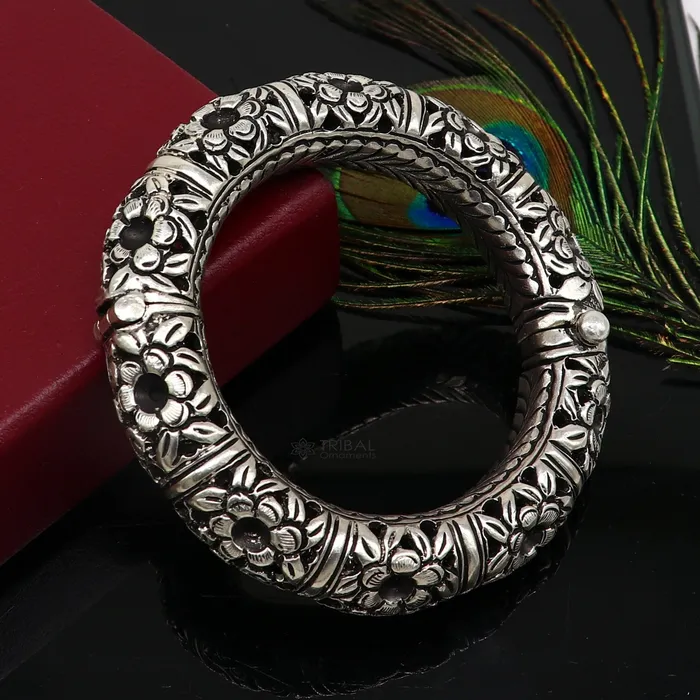 TRIBAL ORNAMENTS 925 sterling silver handmade fabulous flower work vintage chitai work Cultural bangle bracelet kada excellent traditional jewelry nsk689 Bracelets TRIBAL ORNAMENTS 925 sterling silver handmade fabulous flower work vintage chitai work Cultural bangle bracelet kada excellent traditional jewelry nsk689 Bracelets