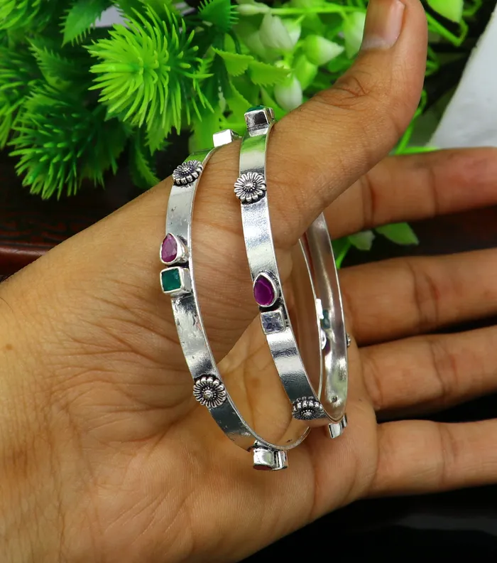 TRIBAL ORNAMENTS Bracelets exclusive unique design handmade 925 sterling silver plain design green red stone bangles bracelet tribal stylish fancy jewelry nba118