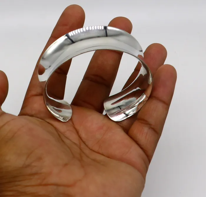 TRIBAL ORNAMENTS Bracelets Pure 925 sterling silver fabulous bright shiny curved bracelet new trendy modern fancy Bollywood style elegant cuff bangle bracelet cuff19 TRIBAL ORNAMENTS Bracelets Pure 925 sterling silver fabulous bright shiny curved bracelet new trendy modern fancy Bollywood style elegant cuff bangle bracelet cuff19