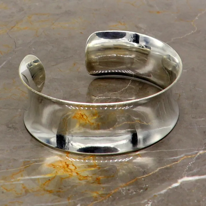 TRIBAL ORNAMENTS Bracelets Pure 925 sterling silver fabulous bright shiny curved bracelet new trendy modern fancy Bollywood style elegant cuff bangle bracelet cuff19 TRIBAL ORNAMENTS Bracelets Pure 925 sterling silver fabulous bright shiny curved bracelet new trendy modern fancy Bollywood style elegant cuff bangle bracelet cuff19