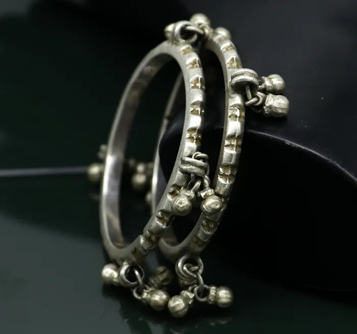 TRIBAL ORNAMENTS Bracelets Solid silver handmade vintage antique traditional banjara bangle bracelet with jingling bells indian ethnic tribal bangles for girls sba23
