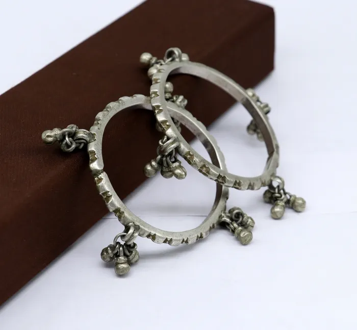 TRIBAL ORNAMENTS Bracelets Solid silver handmade vintage antique traditional banjara bangle bracelet with jingling bells indian ethnic tribal bangles for girls sba23