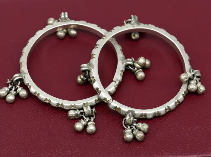 TRIBAL ORNAMENTS Bracelets Solid silver handmade vintage antique traditional banjara bangle bracelet with jingling bells indian ethnic tribal bangles for girls sba23
