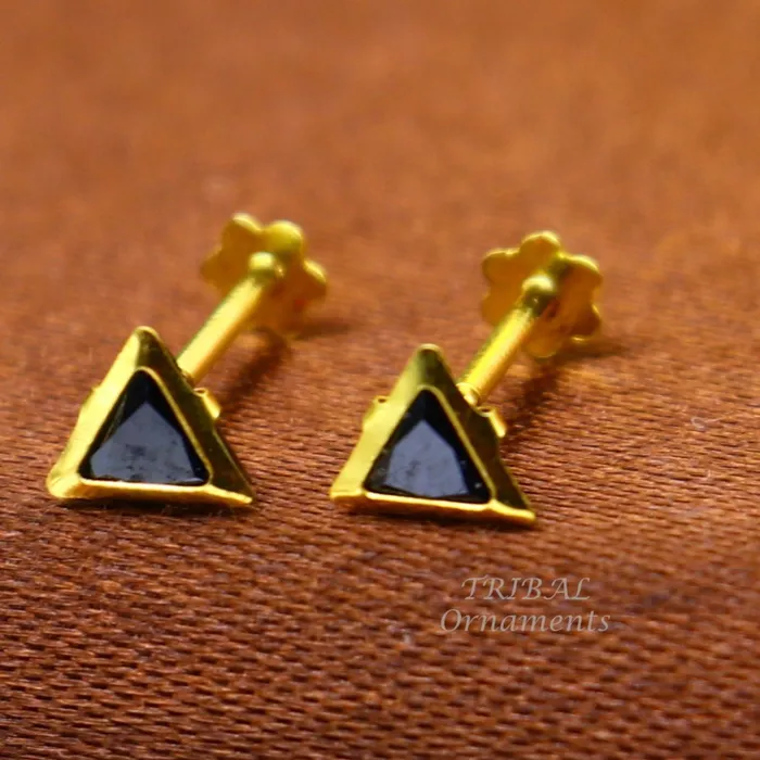 TRIBAL ORNAMENTS Earrings 4mm 18kt yellow gold handmade single stone Triangle shape stud earring cartilage earring customized unisex screw back stud jewelry er150