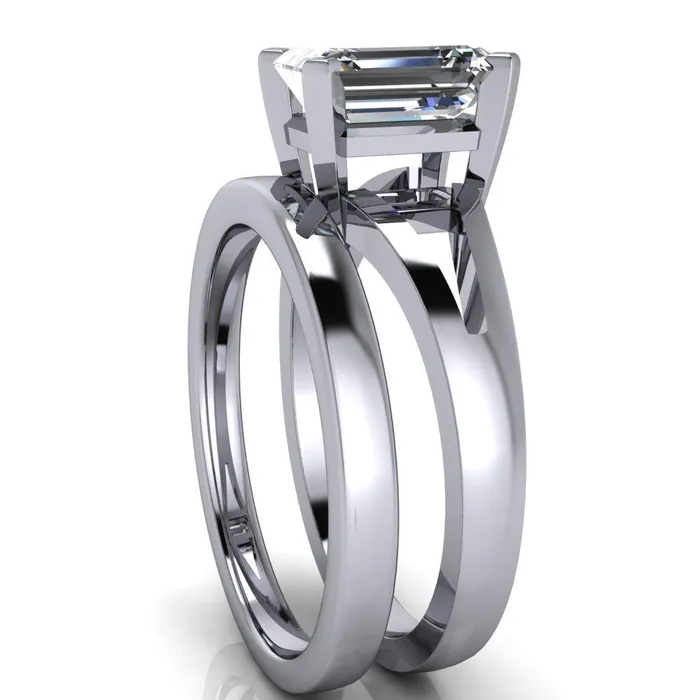 Versailles Emerald Center Stone Split Shank Under Bezel 4 Prong Ring Fire Brilliance Rings
