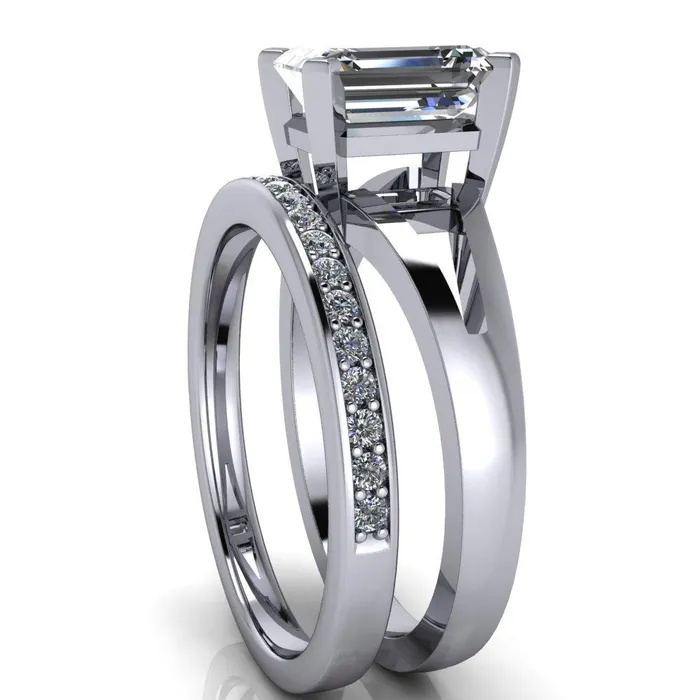 Versailles Emerald Center Stone Split Shank Under Bezel 4 Prong Ring Fire Brilliance Rings