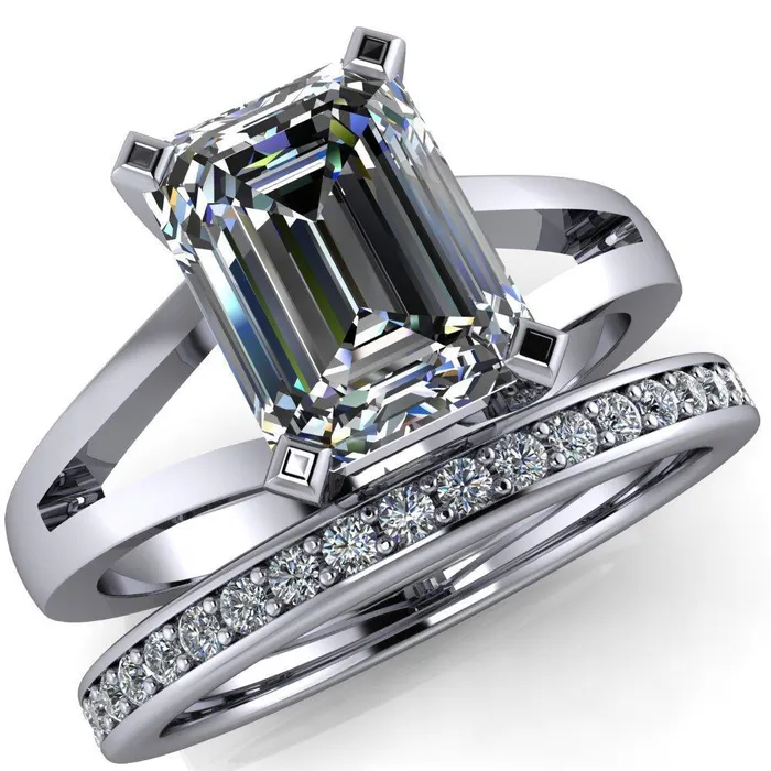 Versailles Emerald Center Stone Split Shank Under Bezel 4 Prong Ring Fire Brilliance Rings