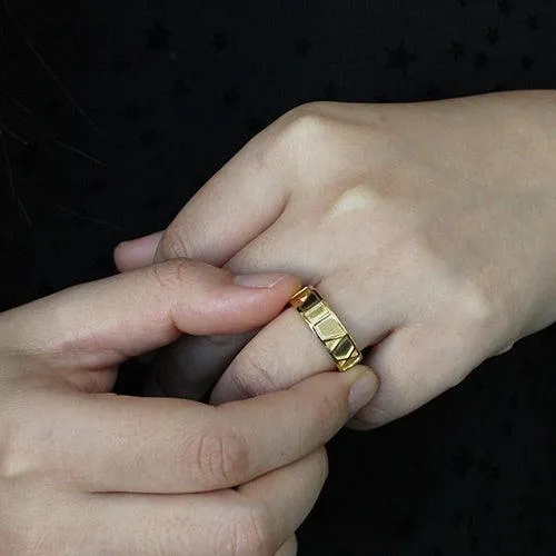 Belbren Rings Custom 18K Gold Plated Roman Numeral Date Ring Personalized Jewelry for Weddings Anniversaries and Special Dates