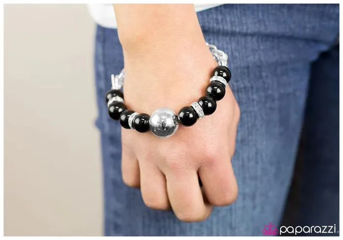Bracelets Paparazzi Jewelry Paparazzi Bracelet A Fairytale Ending Black