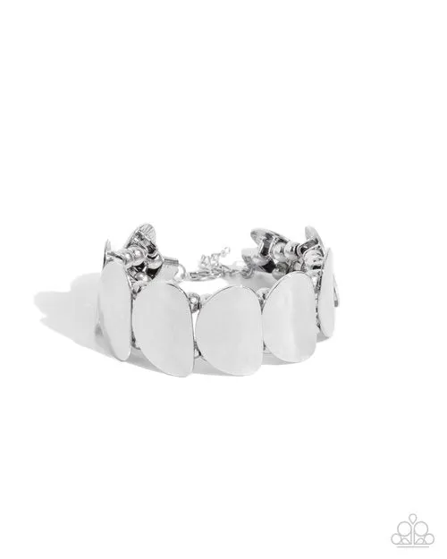 Bracelets Paparazzi Jewelry Paparazzi Bracelet Dauntless Delight Silver Bracelets Paparazzi Jewelry Paparazzi Bracelet Dauntless Delight Silver