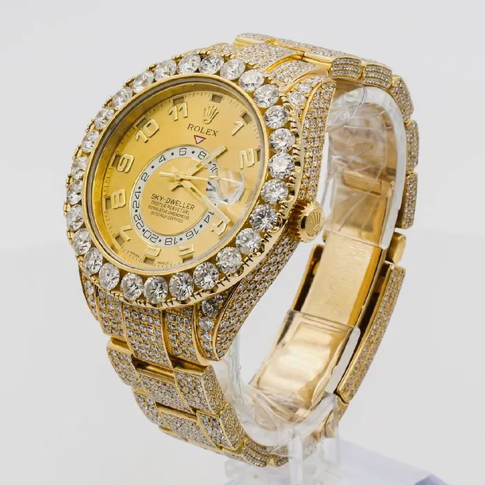 Bracelets Rolex SkyDweller 42mm Ref 326938 Champagne Dial Custom Diamond Bezel 18K Yellow Gold Oyster Custom Diamond Bracelet Watch Rolex