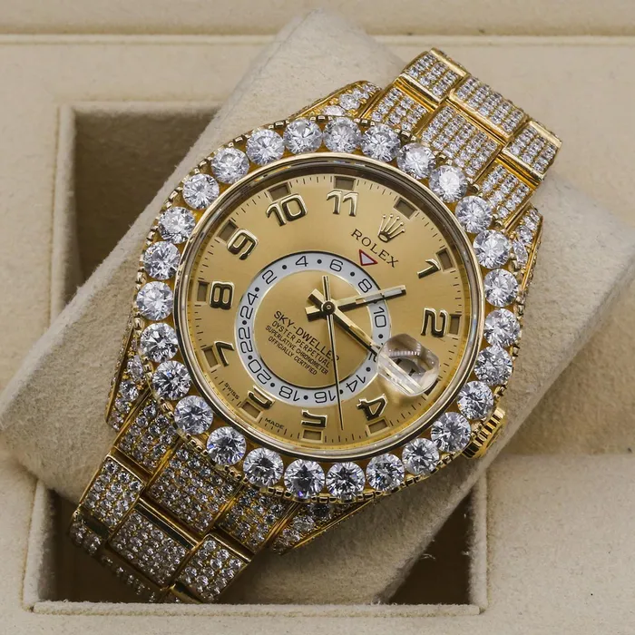 Bracelets Rolex SkyDweller 42mm Ref 326938 Champagne Dial Custom Diamond Bezel 18K Yellow Gold Oyster Custom Diamond Bracelet Watch Rolex