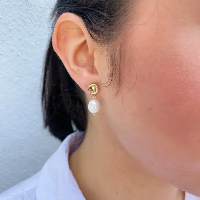 Croghans Freshwater Pearl Drop 14K Yellow Gold Earrings Earrings