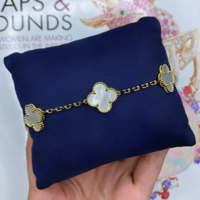 Diamond Source NYC Fashion 18k Yellow Gold Bracelet with Mother of Pearl Bracelets