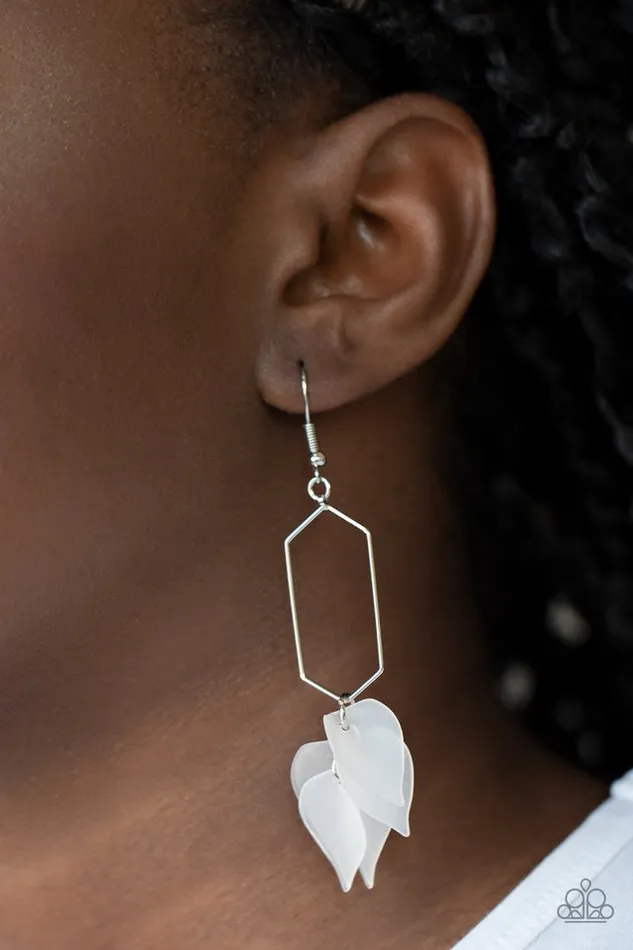 Earrings Paparazzi Earring Extra Ethereal White Paparazzi Jewelry