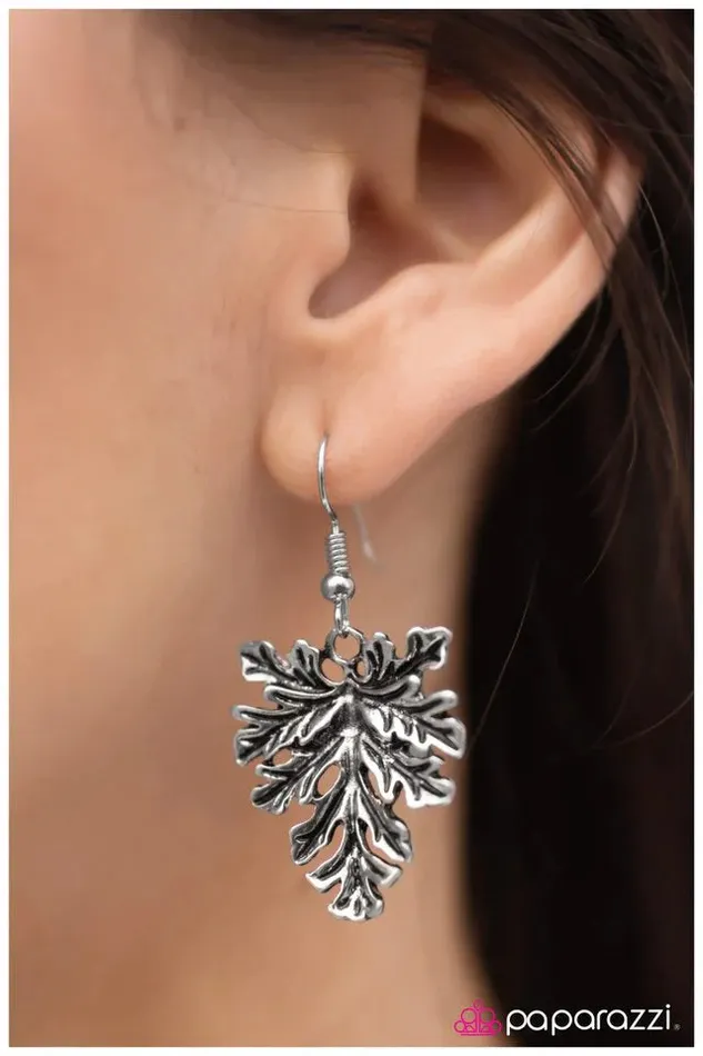 Earrings Paparazzi Earring Tree Stars Silver Paparazzi Jewelry