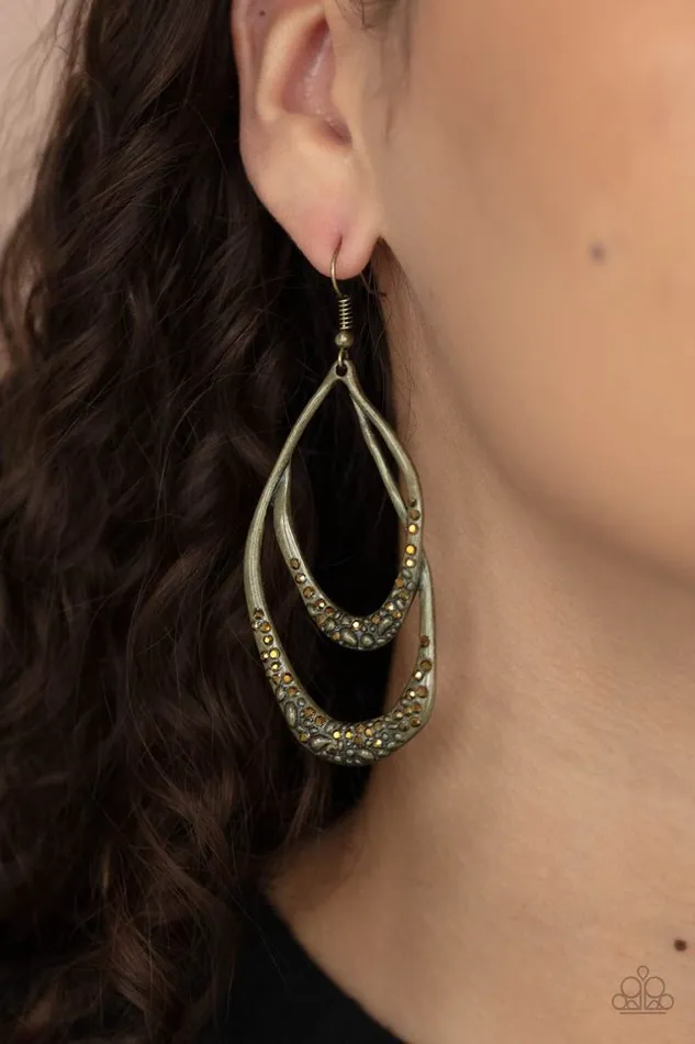 Earrings Paparazzi Jewelry Paparazzi Earring Beyond Your GLEAMS Brass