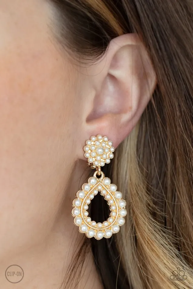 Earrings Paparazzi Jewelry Paparazzi Earring Discerning Droplets Gold