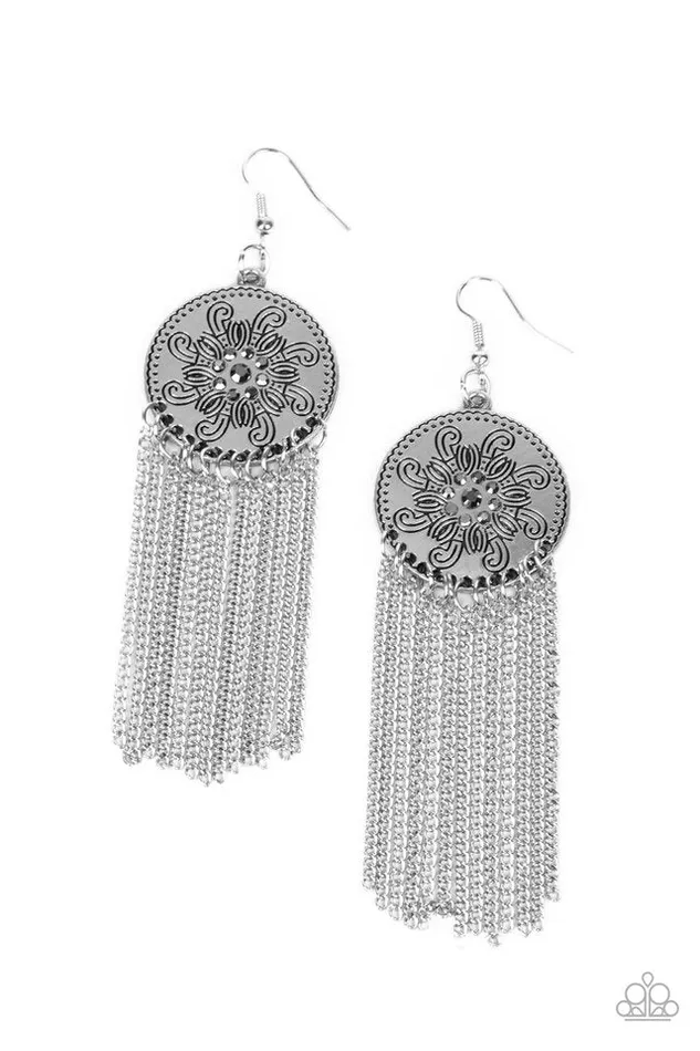 Earrings Paparazzi Jewelry Paparazzi Earring Fringe Control Silver Earrings Paparazzi Jewelry Paparazzi Earring Fringe Control Silver