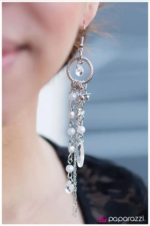 Earrings Paparazzi Jewelry Paparazzi Earring In the Long Run White