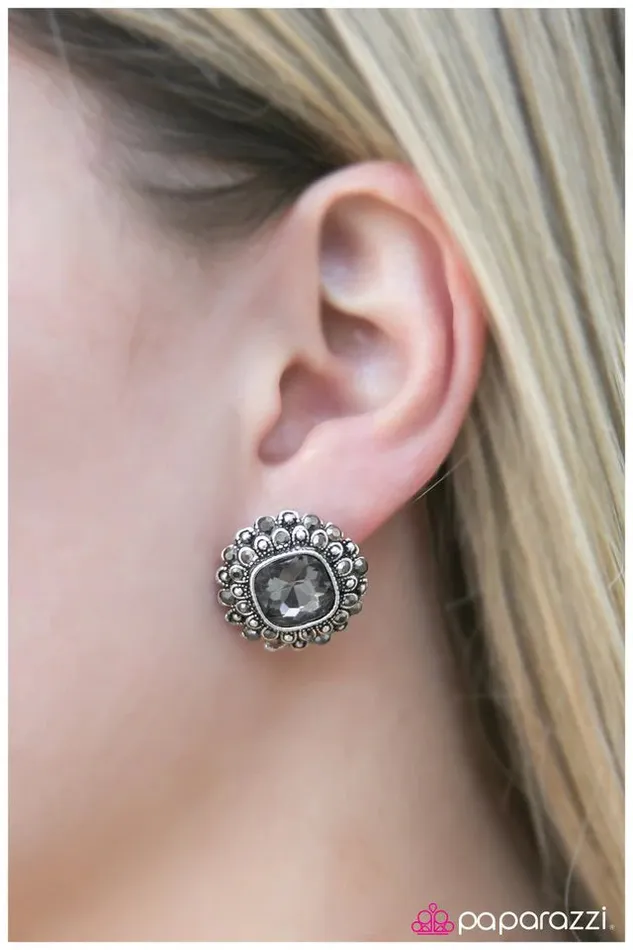 Earrings Paparazzi Jewelry Paparazzi Earring Victory Is Mine Silver