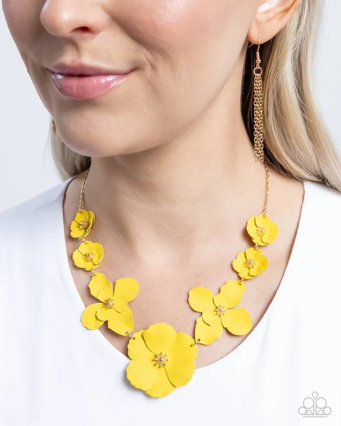 Necklaces Paparazzi Jewelry Paparazzi Necklace Arranged Aria Yellow