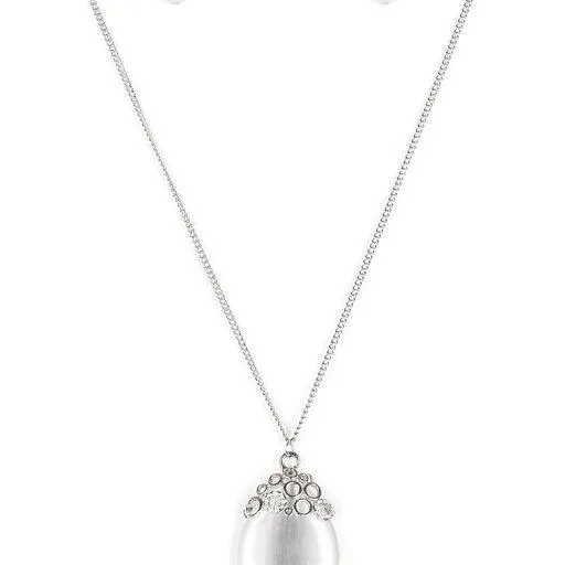 Necklaces Paparazzi Jewelry Paparazzi Necklace Nightcap and Gown White