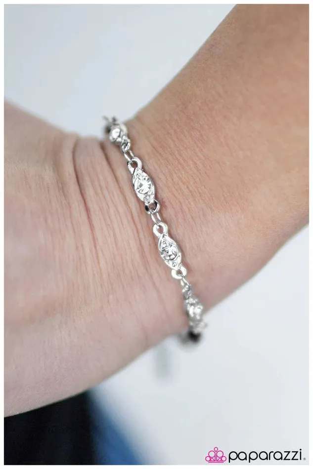 Paparazzi Bracelet The Debutante White Paparazzi Jewelry Bracelets