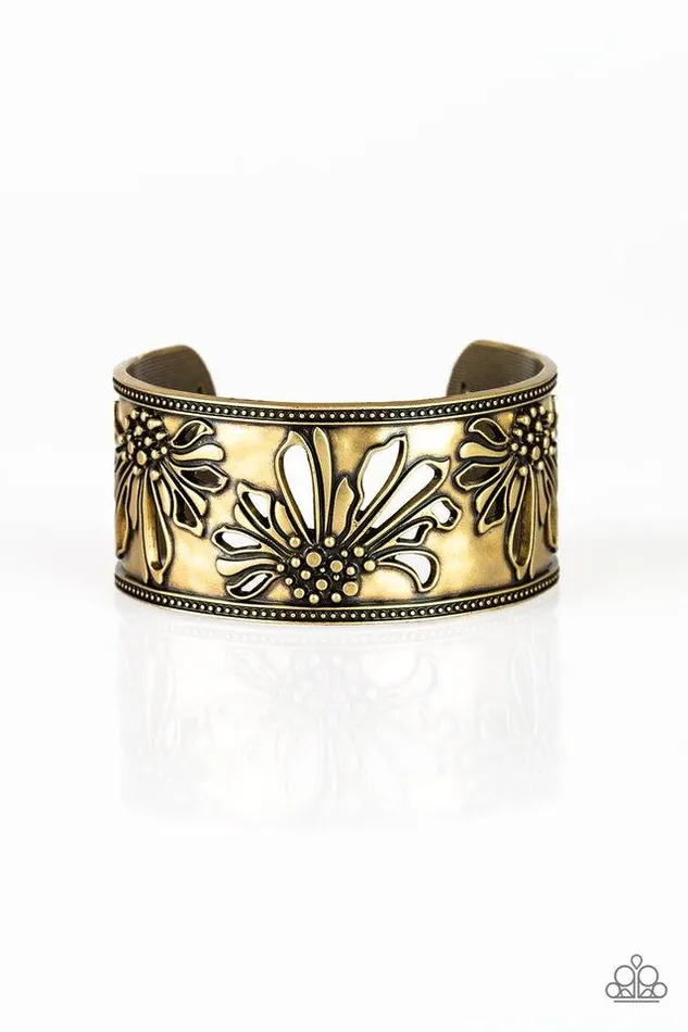 Paparazzi Bracelet Where The WILDFLOWERS Are Brass Paparazzi Jewelry Bracelets