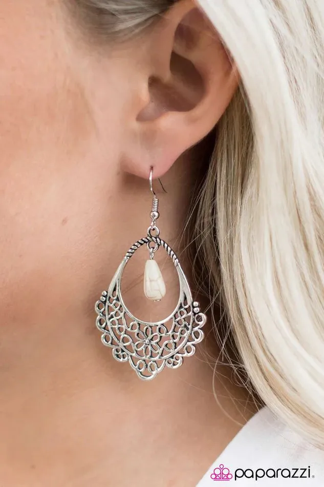 Paparazzi Earring Call Of The WILDFLOWERS White Paparazzi Jewelry Earrings