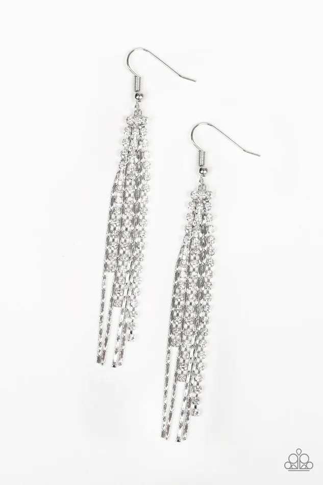 Paparazzi Earring Red Carpet Bombshell White Paparazzi Jewelry Earrings Paparazzi Earring Red Carpet Bombshell White Paparazzi Jewelry Earrings