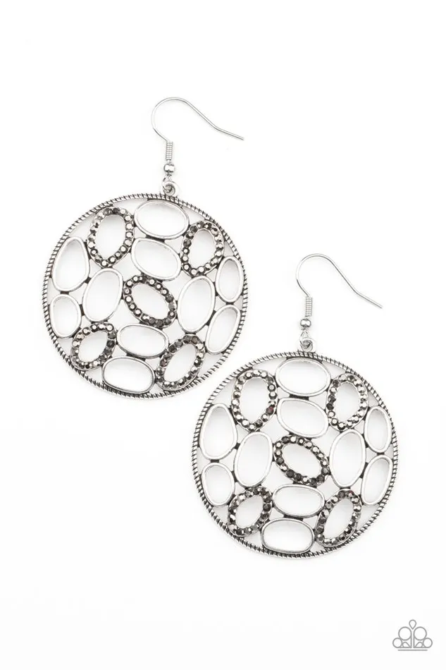 Paparazzi Earring Watch OVAL Me Silver Paparazzi Jewelry Earrings