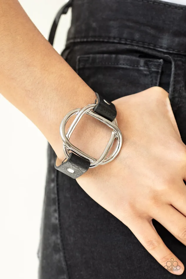 Paparazzi Jewelry Bracelets Paparazzi Bracelet Nautically Knotted Black