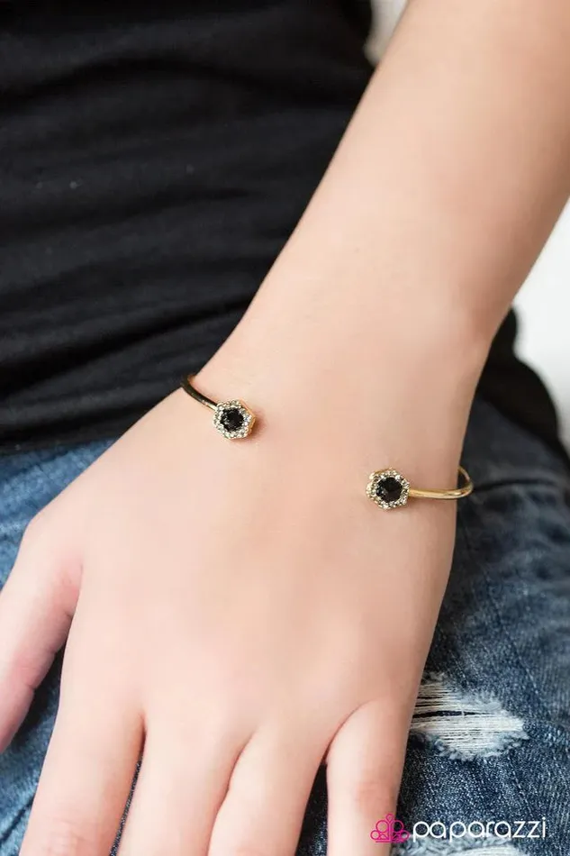 Paparazzi Jewelry Bracelets Paparazzi Bracelet The HEX Best Thing Gold