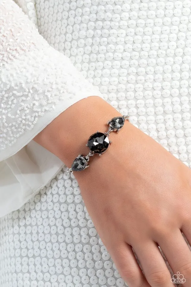Paparazzi Jewelry Bracelets Paparazzi Bracelet Twinkling Trio Silver