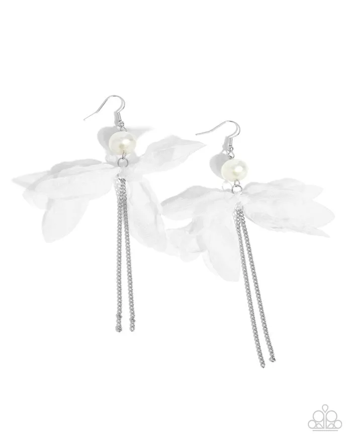 Paparazzi Jewelry Earrings Paparazzi Earring Ballerina Build White Paparazzi Jewelry Earrings Paparazzi Earring Ballerina Build White