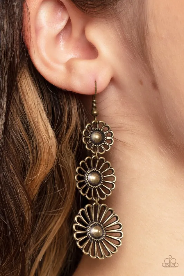 Paparazzi Jewelry Earrings Paparazzi Earring Gazebo Garden Brass