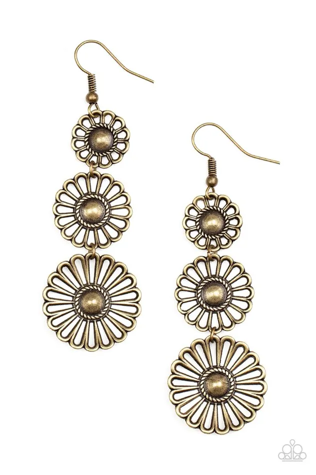 Paparazzi Jewelry Earrings Paparazzi Earring Gazebo Garden Brass